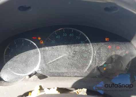 2006 Toyota Sienna Le z USA, uszkodzony, nr VIN 5TDBA23C46S061476